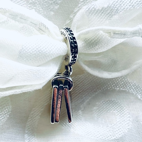 NWOT Autograph Book Dangle Charm - Disney Parks Exclusive - S925, Fits Pandora - Picture 3 of 12